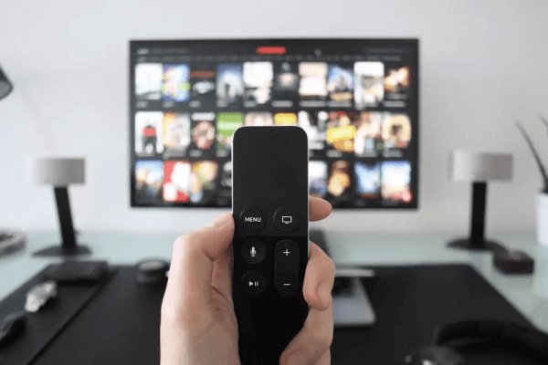 Smart TV'de MOD IPTV İzle